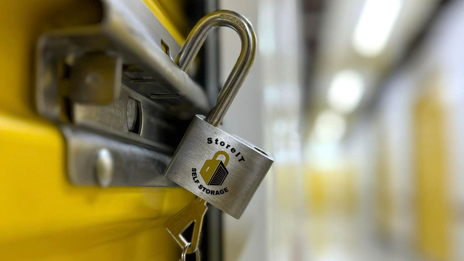 Best self-storage units in Dubai for safely storing furniture with climate control and protection