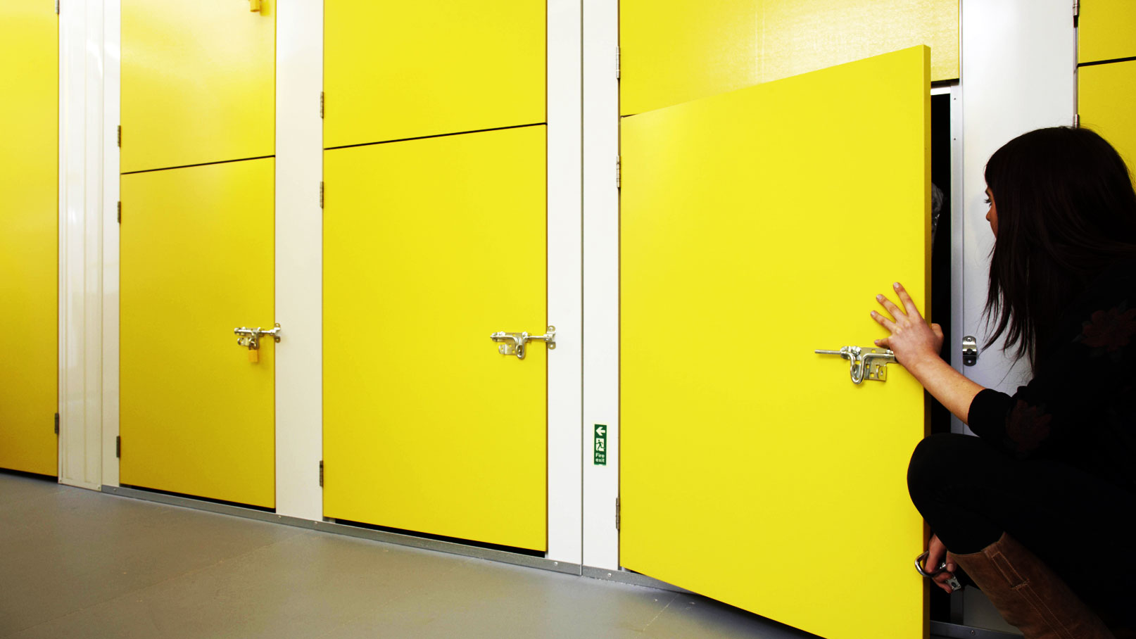 Standardized self-storage management system in Dubai with climate-controlled facilities